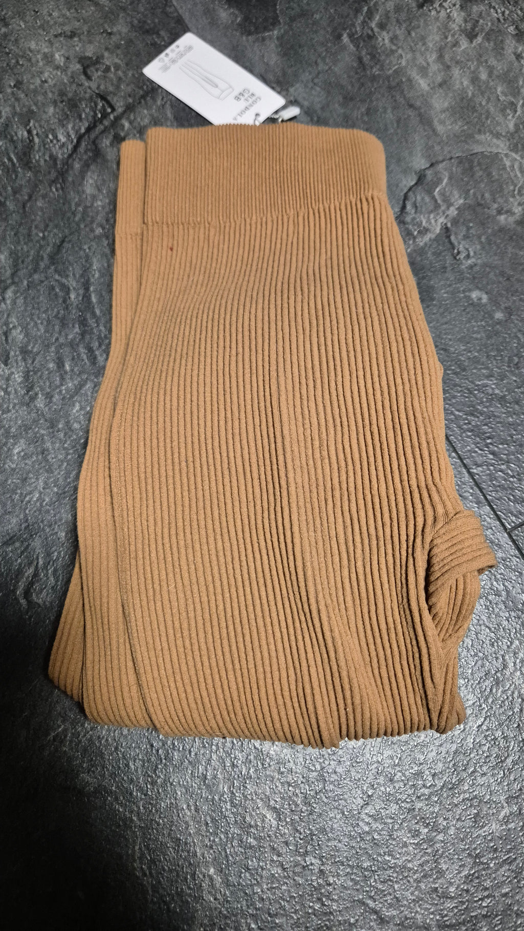 Stylische Rippoptik Leggings Shape in 5 Farben S/M u. M/L