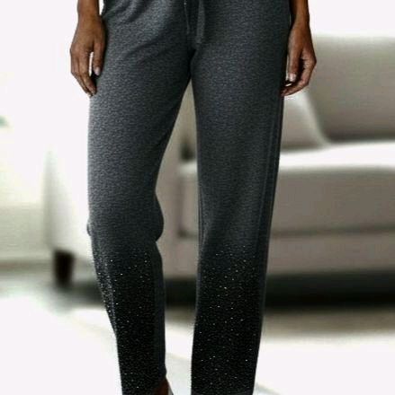 Trendige Feinstrick Hose mit Strasssteinen Blogger Style weiche Qualität Neue Kollektion 2026 Straight Leg in 2 Farben M/L oder XL/2XL