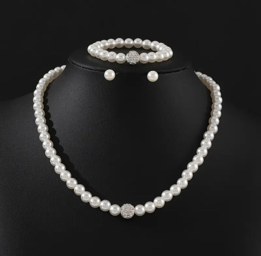 Pearl Schmuckset Kette + Armband + Ohrringe Modeschmuck Perlen