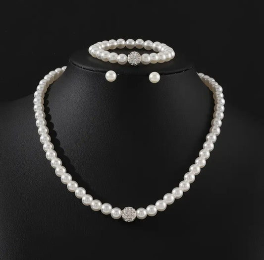 Pearl Schmuckset Kette + Armband + Ohrringe Modeschmuck Perlen