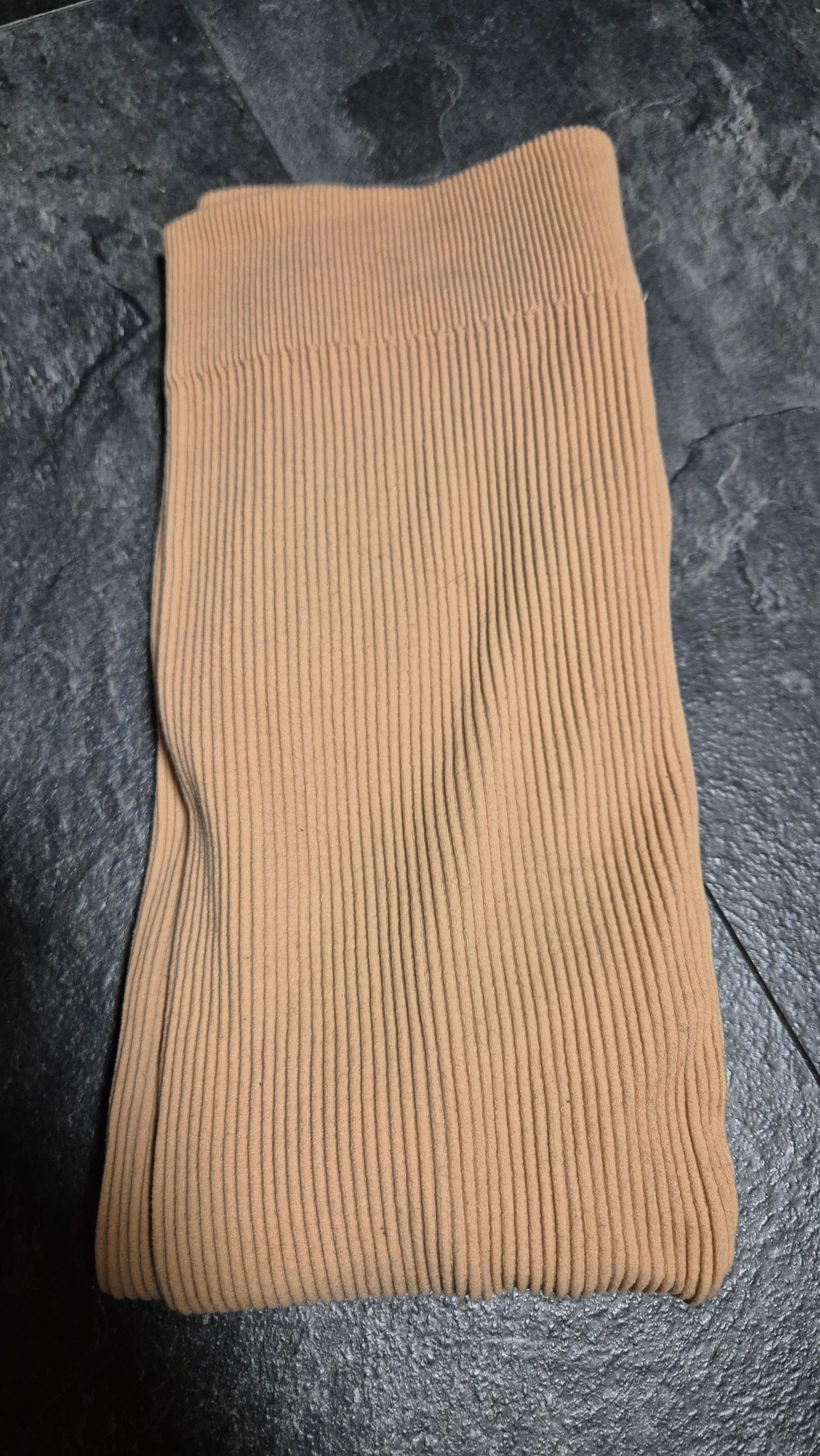 Stylische Rippoptik Leggings Shape in 5 Farben S/M u. M/L